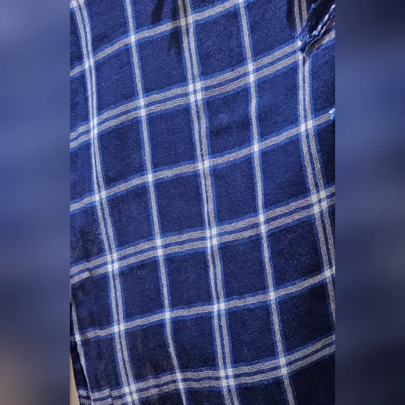 Pashmina Lightweight Cotton Wrap Shawl Royal Blue Plaid With Fringe EUC - Picture 3 of 7